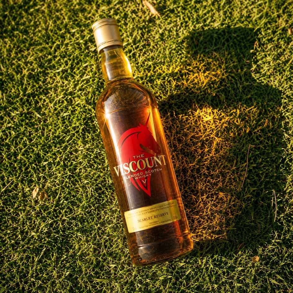 The Viscount Blended Scotch Whisky Scarlet Reserve