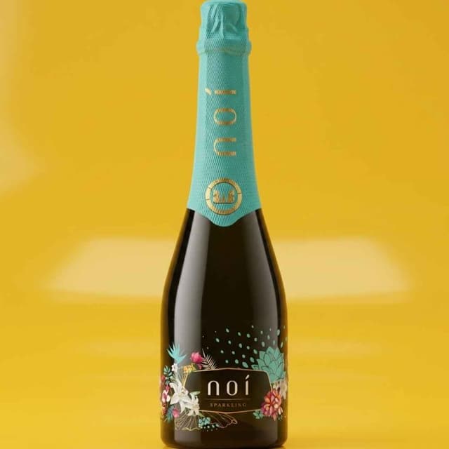 Noi Sparkling White